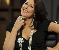 Funny girl Julia to host dinner