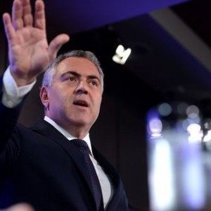 Joe Hockey calls for Queensland asset sales