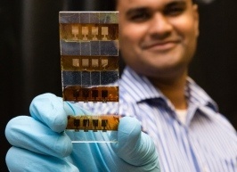 Specialists Working on Next-Generation Solar Panels
