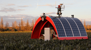 Solar Powered Farmbot Unveiled in Australia Solar Powered Farmbot Unveiled in Australia