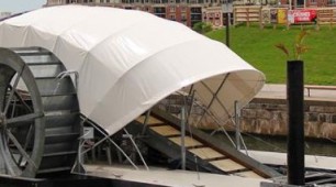 New Solar Powered Water Wheel Rids Baltimore Harbour of Trash