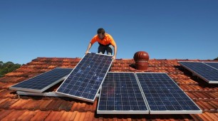 QLD Solar Service Charge Damaging the Industry?