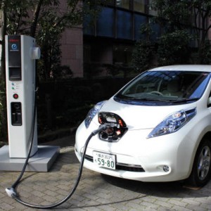 Nissan LEAF – Free and Easy Electric Vehicle Charging