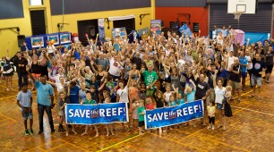 Coal mining and port expansion in Queensland endangers local reef Coal mining and port expansion in Queensland endangers local reef