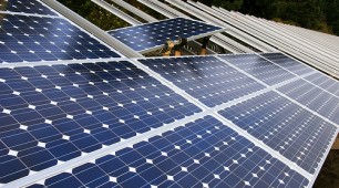 Commercial industry encouraged to increase uptake of solar power Commercial industry encouraged to increase uptake of solar power