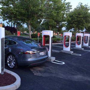 Photovoltaic solar panels to power Tesla’s Supercharger stations