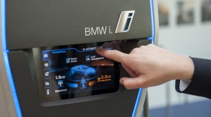 BMW Unveils First Standalone Electric-Car Sales Dealership in California