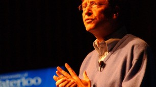 Gates Rejects Pressure for Fossil Fuel Divestment
