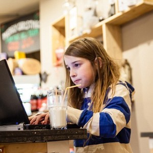 Hacking Computer Wi-Fi is So Easy Even Kids Can Do It
