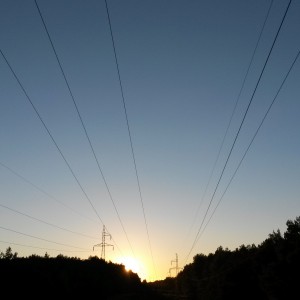 Triple trouble: Big three electricity retailers charging twice the rate of ACT