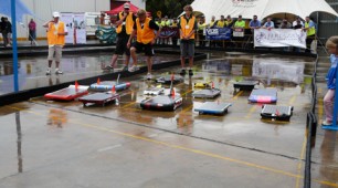 Australian high school students ready for the solar car challenge