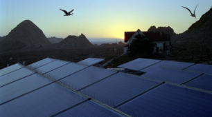 Solar Panels Light Up Australia’s Tiny Aboriginal Community